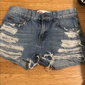 Levi’s shorts